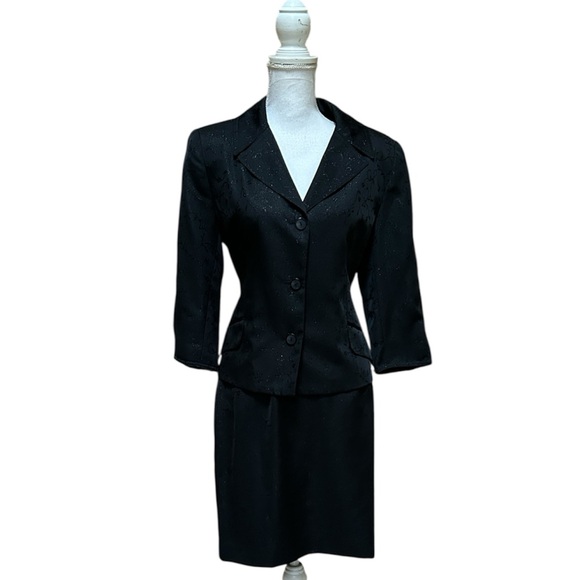 Women’s Vtg 90’s Y2K Office Girl Formal Black Floral Embroidered 2 PC Skirt Set - Picture 2 of 15